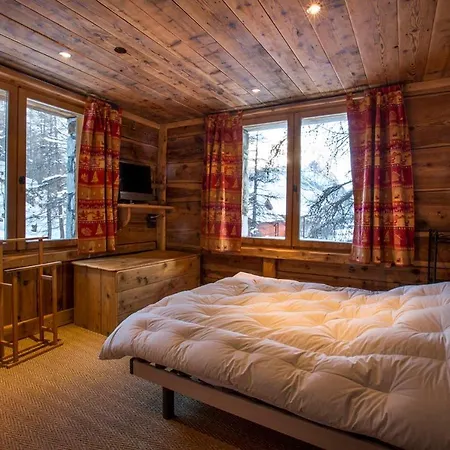 Bosset Style Chalet Bien Equipe Avec Cheminee Val-d'Isere